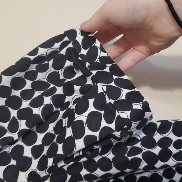 Christopher and Banks stretch black and white polka dot shorts sleeve jacket - Picture 3 of 6